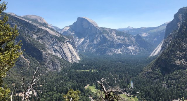 YosemiteFallsView