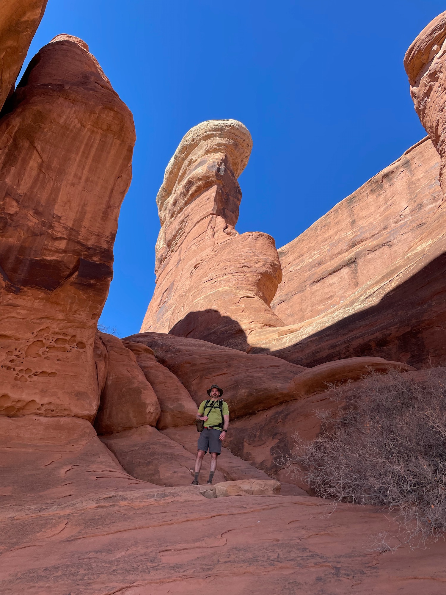 The tower behind the arch that gives it its name.