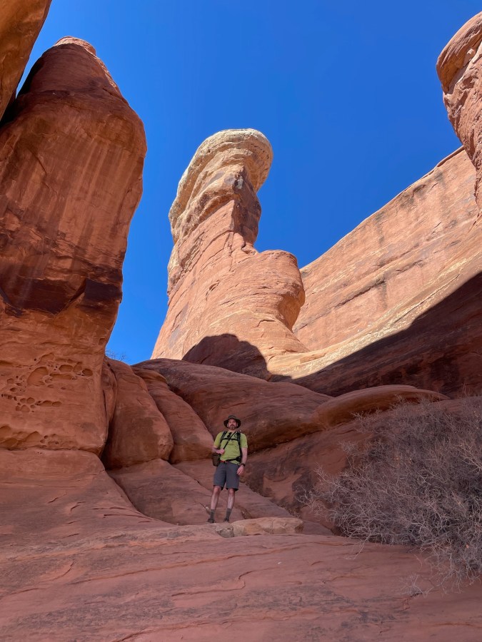 The tower behind the arch that gives it its name.